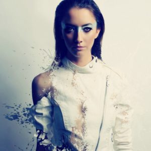 Обложка альбома певицы Taryn Southern «I AM AI»